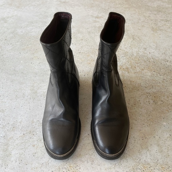 ✖️SOLD✖️ Vintage CHANEL Moto Boots Shoes Quilter Leather Black size 40.5 EU - Picture 4 of 10